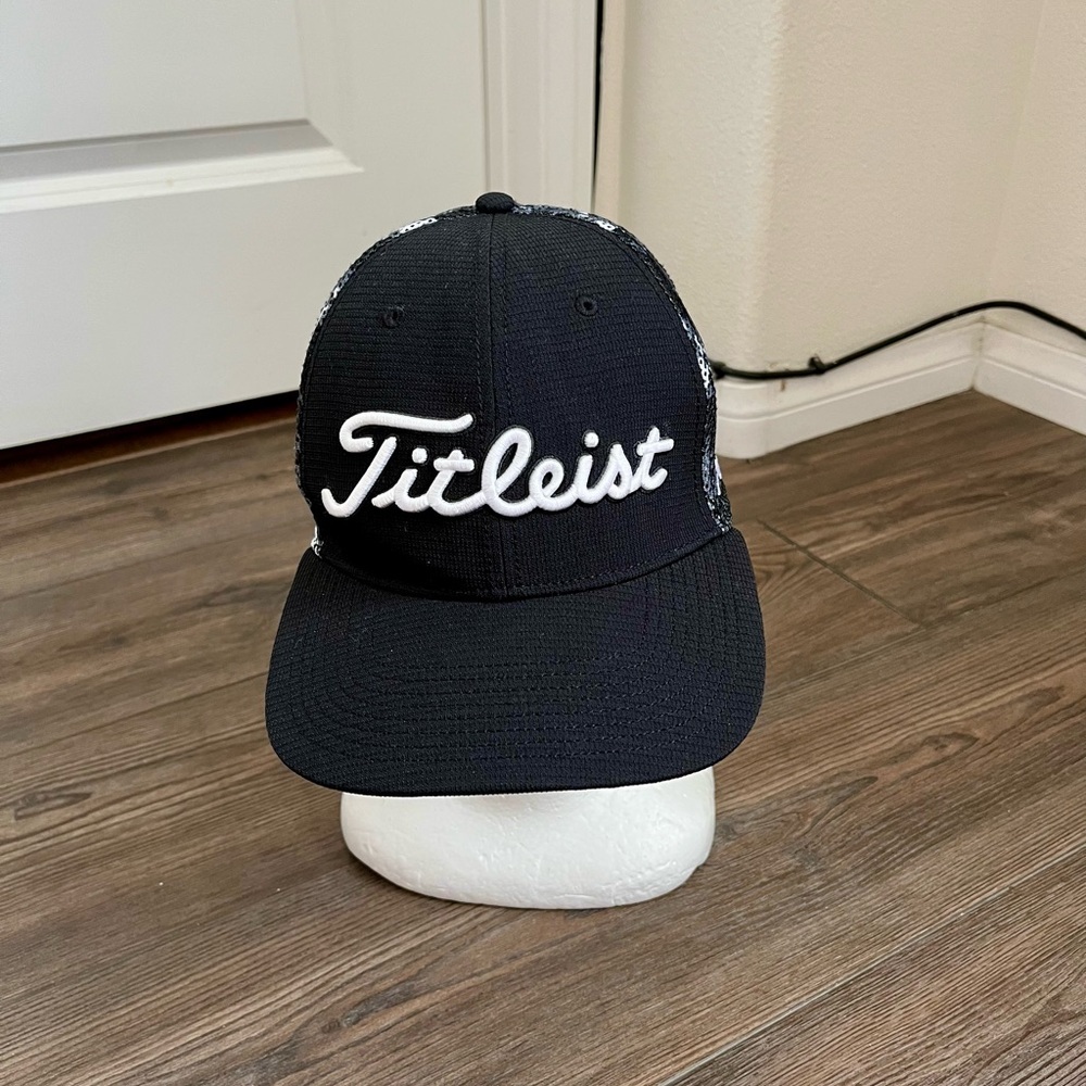 Titleist Black and White Golf Cap
